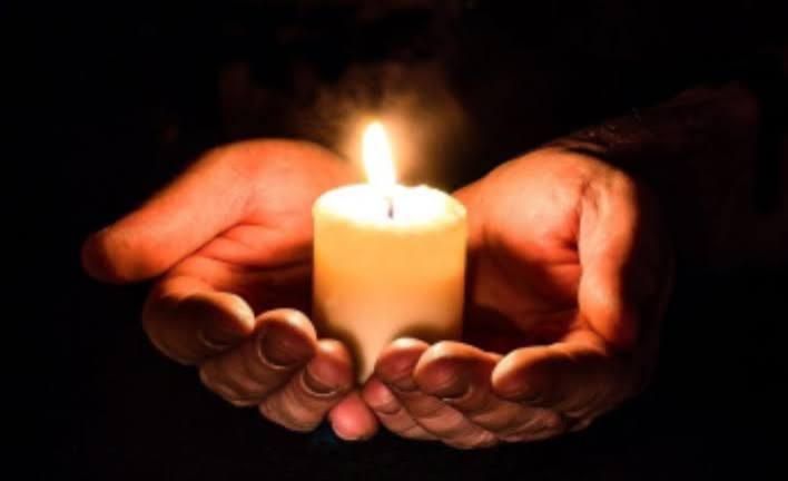 Far celebrare una Messa in suffragio dei defunti